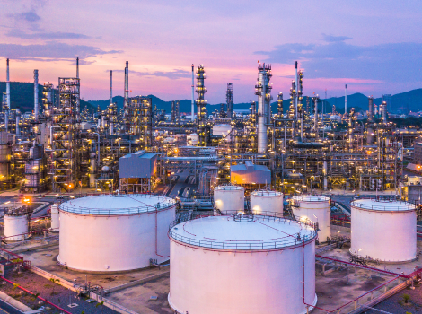 Petroleum refineries Image